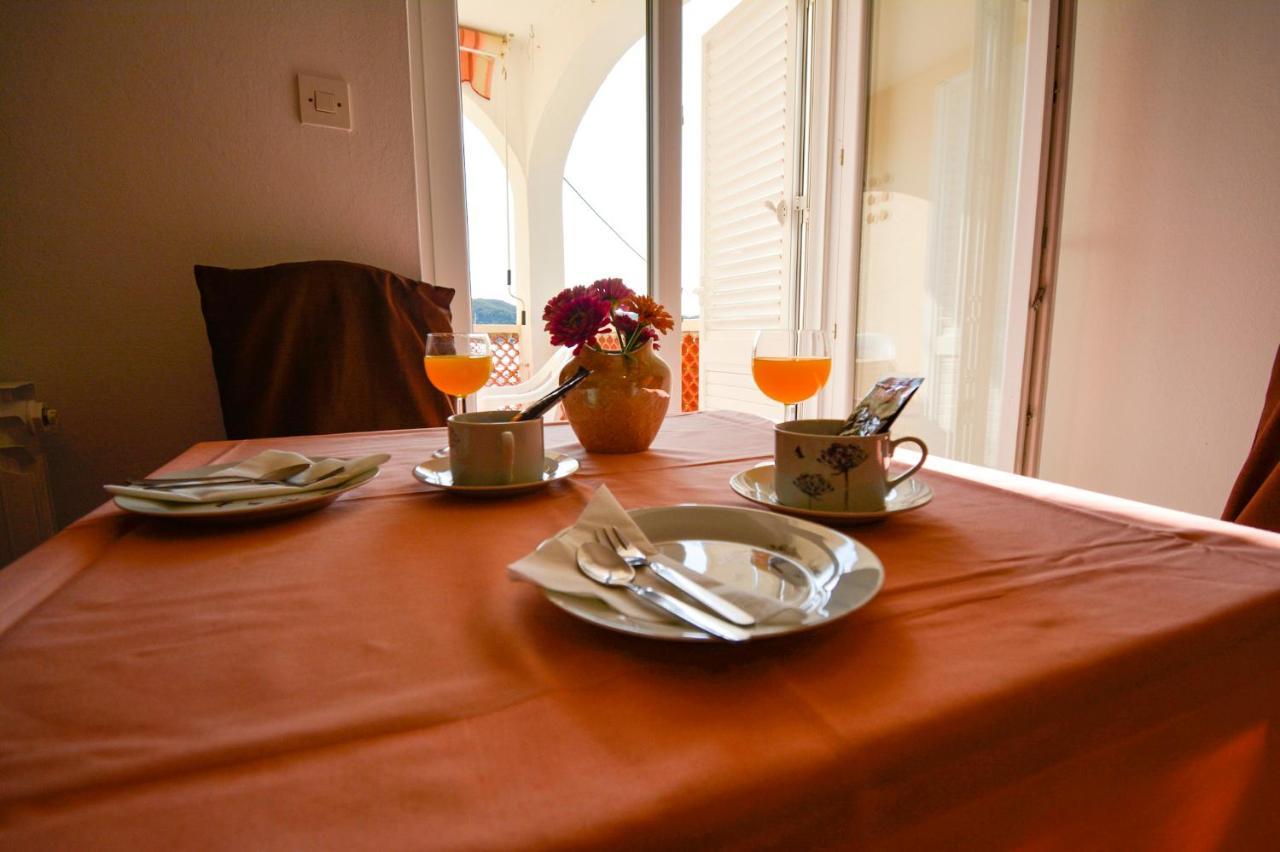 Apartmani Jasmina Supetarska Draga Bagian luar foto