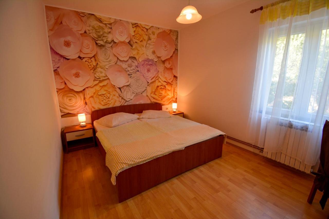 Apartmani Jasmina Supetarska Draga Bagian luar foto